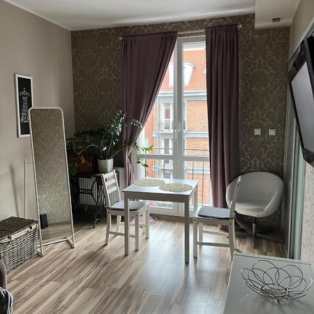 Centrum Apartament Гданск Екстериор снимка