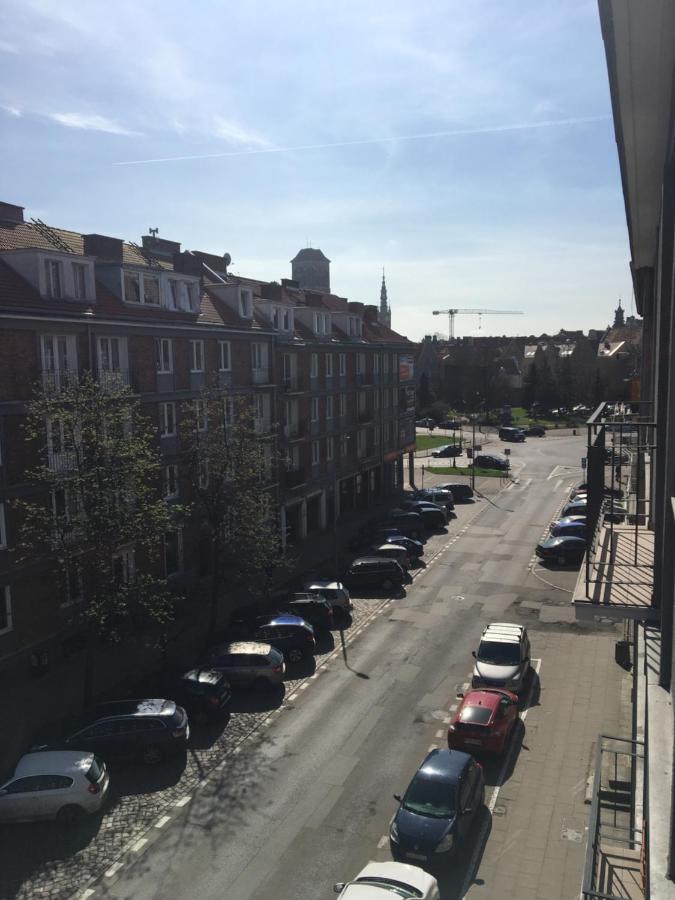 Centrum Apartament Гданск Екстериор снимка